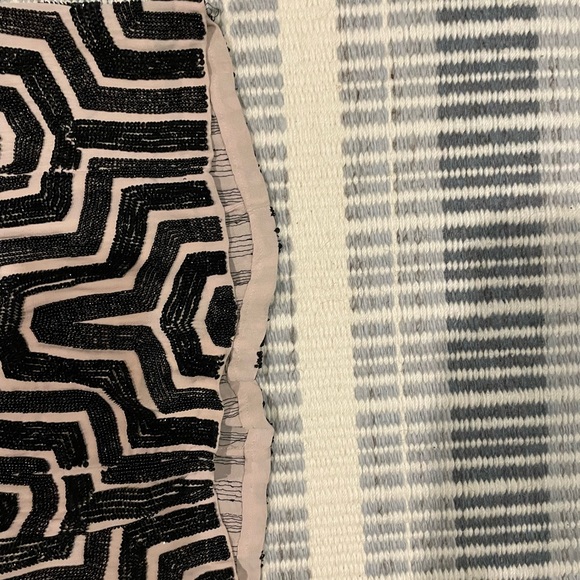 Parker Sequin Cocktail Party Dress, Nude with Black beading, Size 2 - Picture 9 of 9